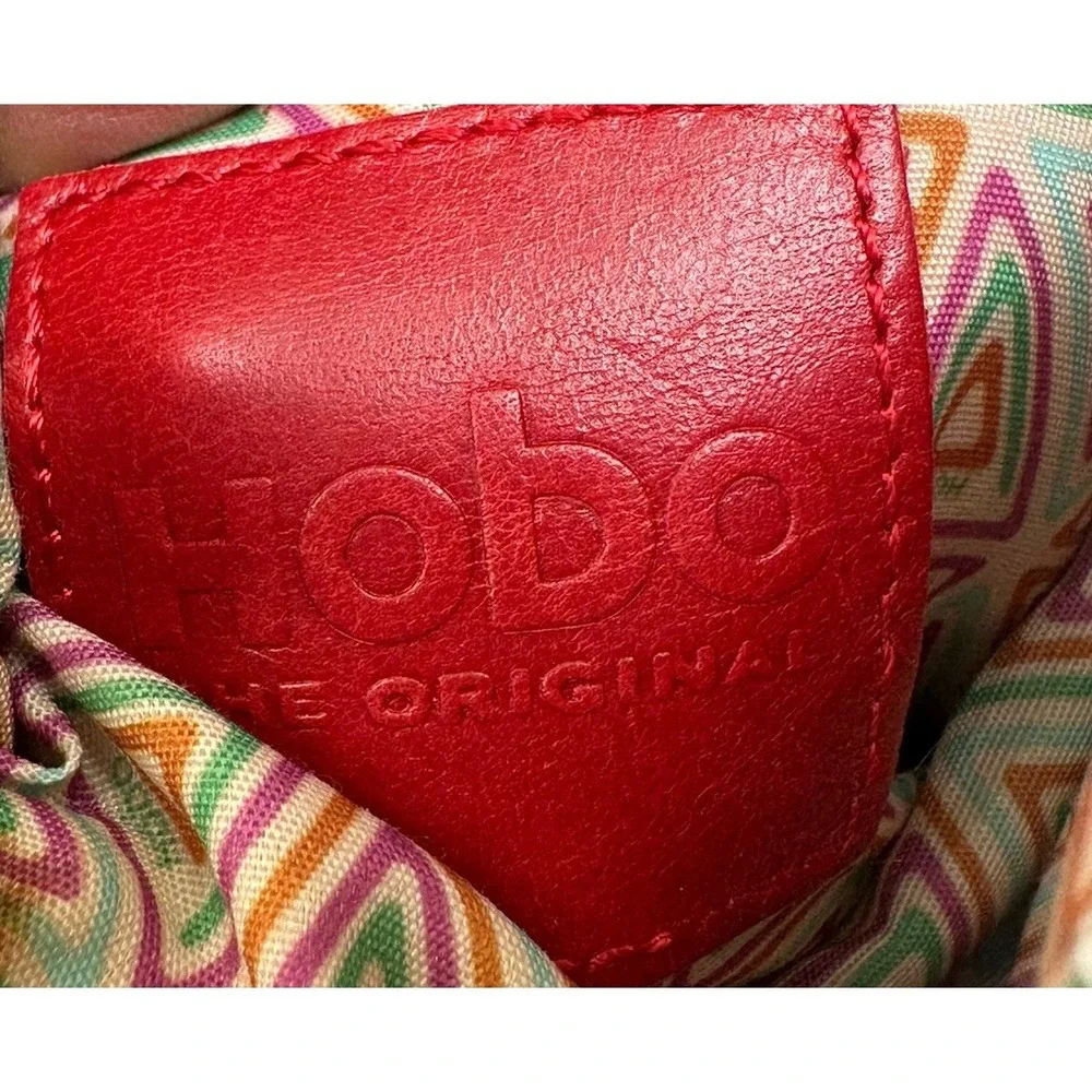 Hobo Bag The Original Daria Leather Crossbody Embossed Aqua Silver Chain‎ Strap
